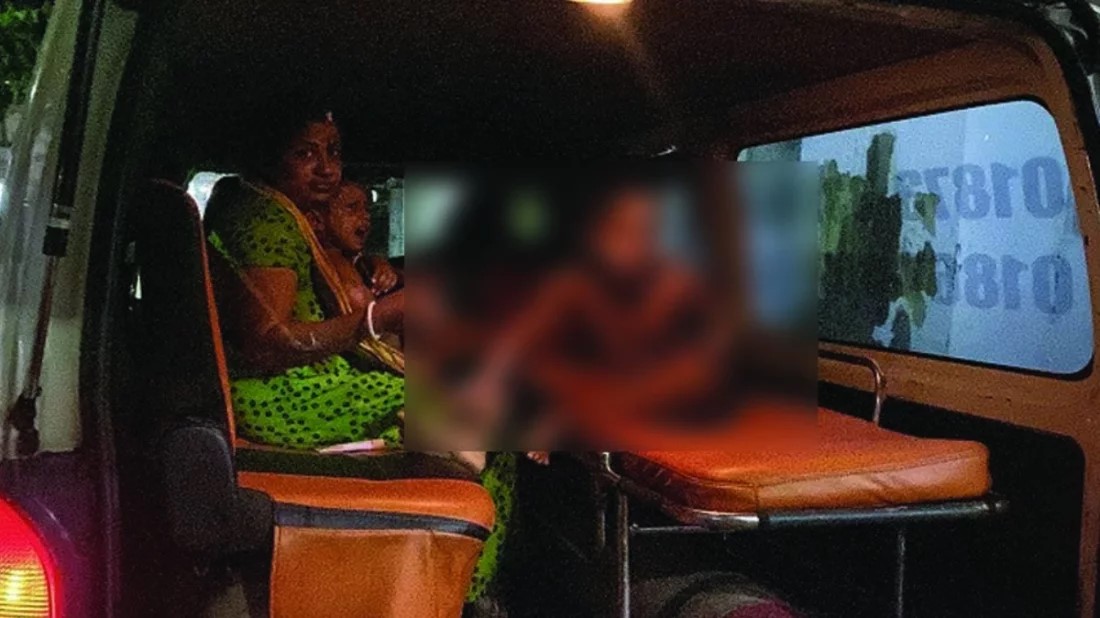 নোয়াখালীতে গ্যাসের লিকেজ থেকে বিস্ফোরণ, একই পরিবারের ৪ জন দগ্ধ